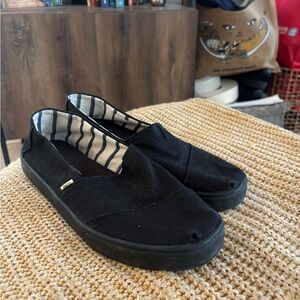 Toms Men’s Casual Black Slip-On Shoes